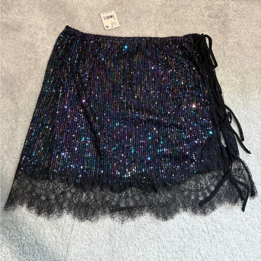 NWT Free People Gold Rush Sequin Half Slip Skirt, Size Large - Picture 1 of 3
